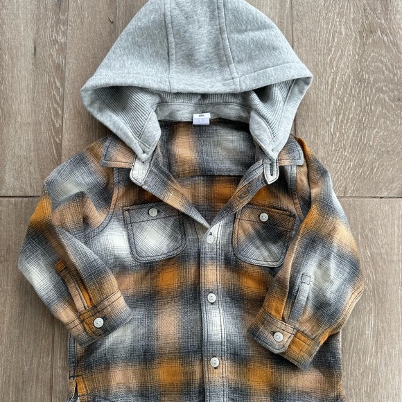 Fall button up flannel - Picture 2 of 4